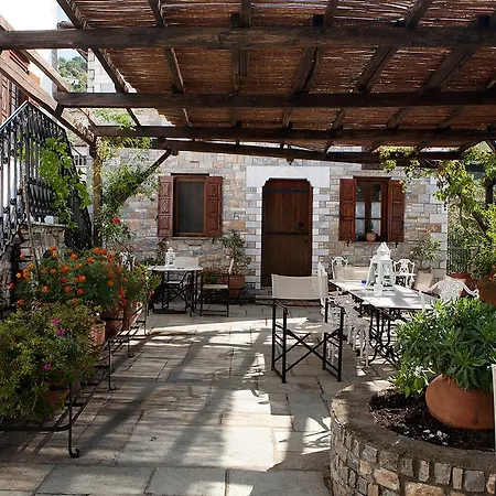 Penzion Archontiko Repana - Stone Retreat 3*