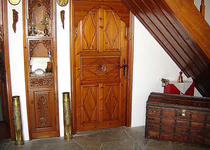 Gæstehus Archontiko Repana - Stone Retreat Makrinítsa